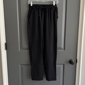 Lululemon Keep Moving Pant 7/8 High-Rise Black-Size 6